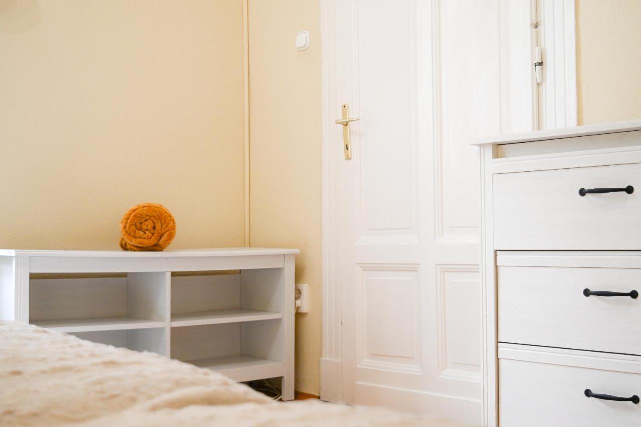 Your Home In Budapest: Cozy, Central & Silent ภายนอก รูปภาพ