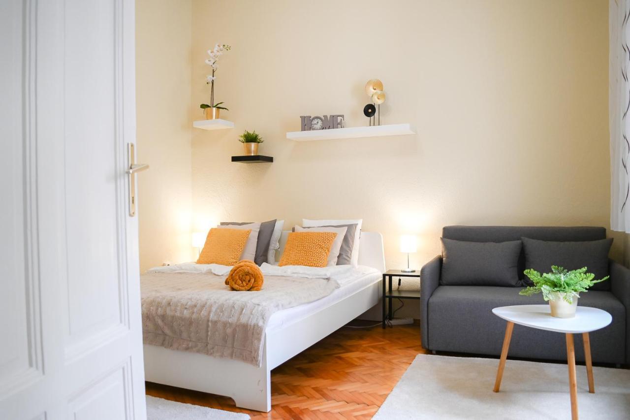 Your Home In Budapest: Cozy, Central & Silent ภายนอก รูปภาพ